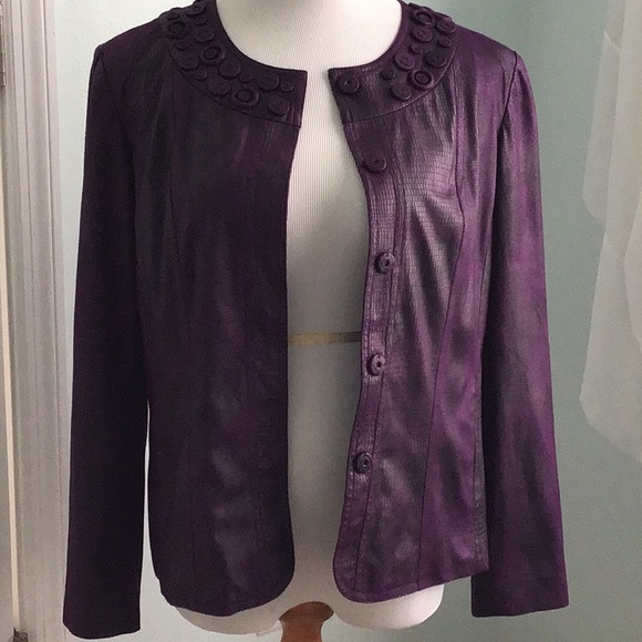 Woman’s jacket- Chico’s - Picture 2 of 9